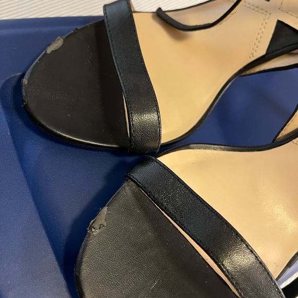 NEVER USED 9.5 Gorgeous Black LEATHER Sandal - Picture 3 of 11
